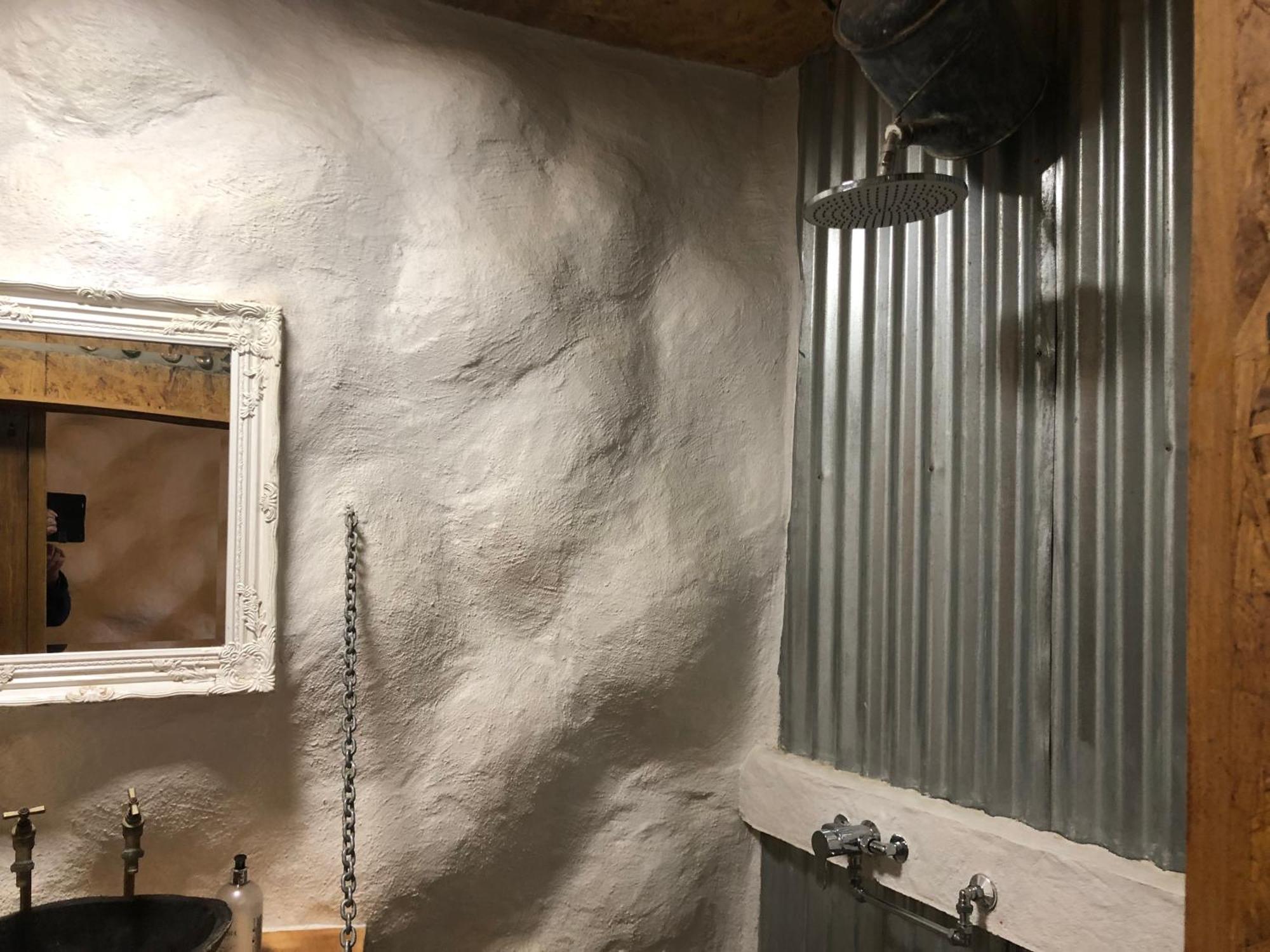Rabbits 1Or 2 Bedroom Hobbit Style Hillset Earthen Dartmoor Eco Home South Brent Bagian luar foto